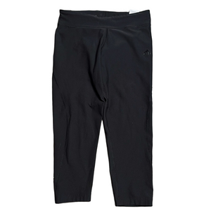 SM199 Adidas black mid rise crop leggings